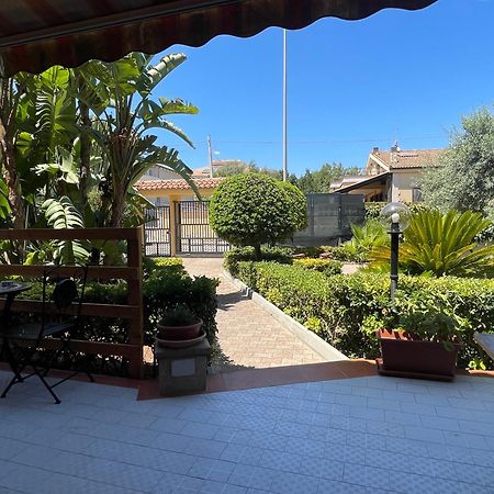 A Casa Di Giu B&B Syracuse Bagian luar foto
