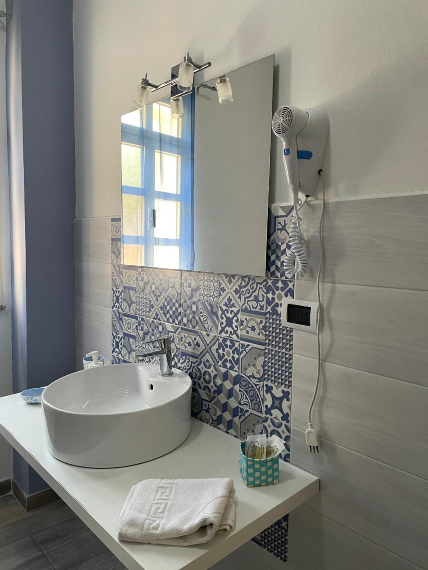 A Casa Di Giu B&B Syracuse Bagian luar foto