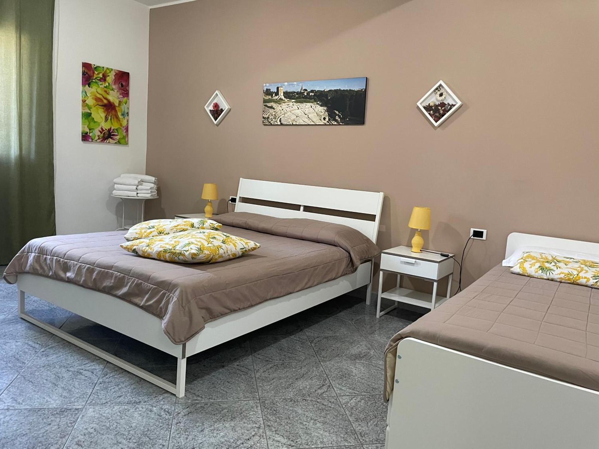 A Casa Di Giu B&B Syracuse Bagian luar foto