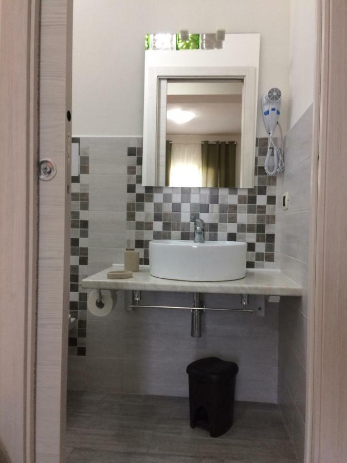 A Casa Di Giu B&B Syracuse Bagian luar foto