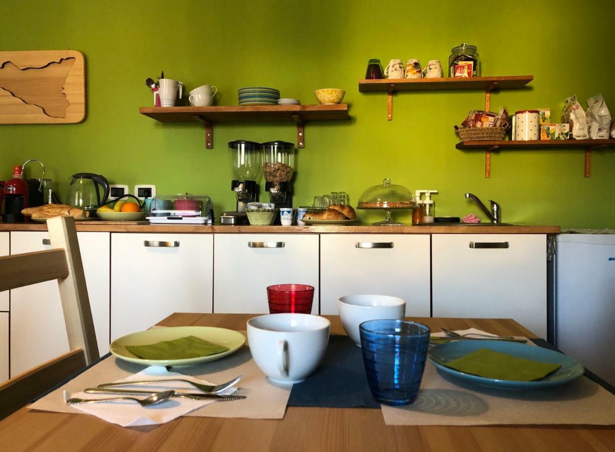 A Casa Di Giu B&B Syracuse Bagian luar foto